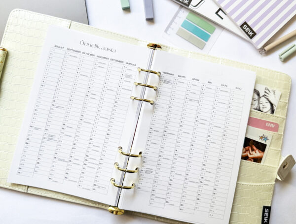 Premium nahast kaantega Tegude Kalender märkmik 25/26 valge - Image 9