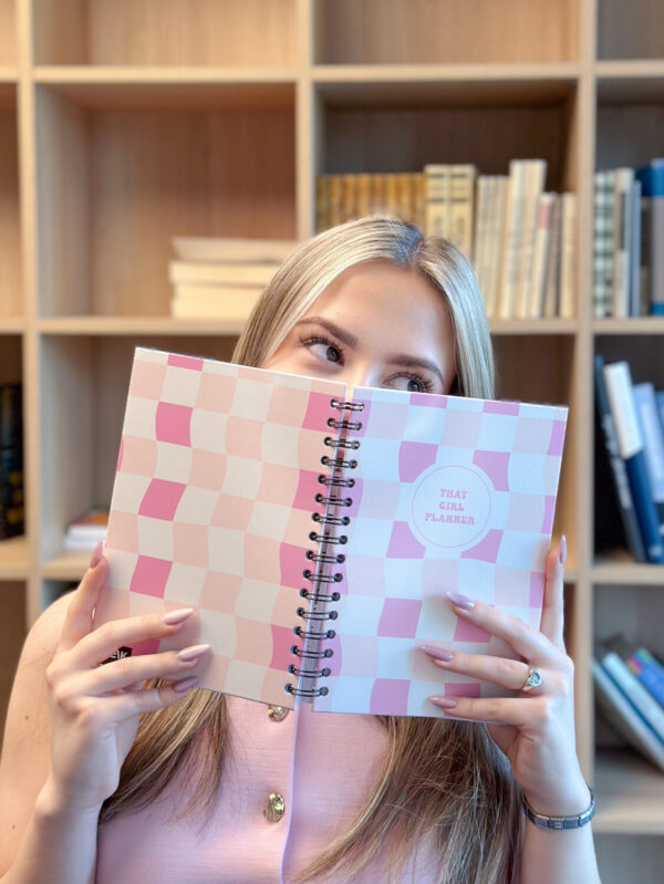 Tegude Kalender märkmik - spiraalköites That girl 25/26 - Image 6
