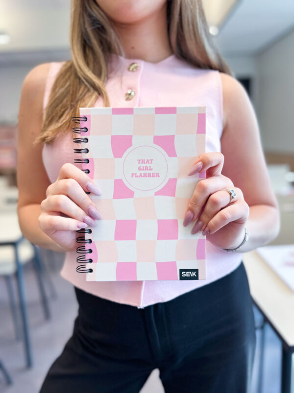 Tegude Kalender märkmik - spiraalköites That girl 25/26 - Image 4