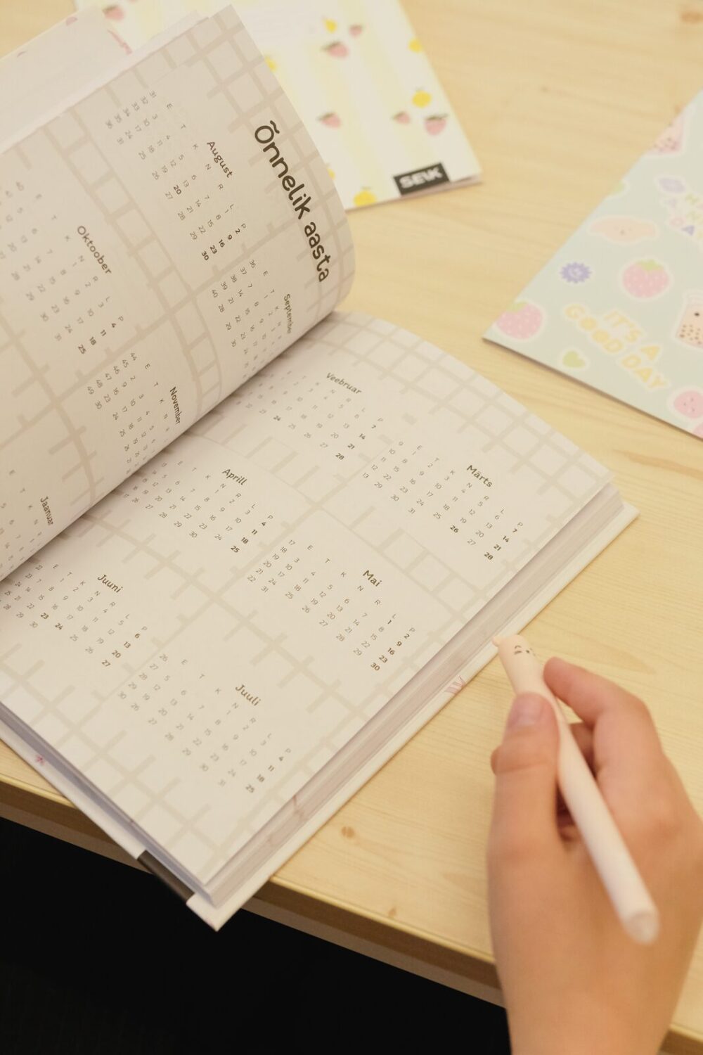 Tegude Kalender koolipäevik lastele 26/27 – minu õnnelik aasta - Image 16