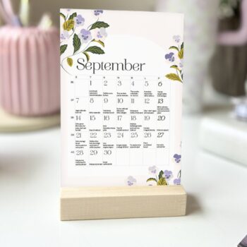 Tegude Kalender lauakalender 2026 - lillede lummuses