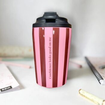 Kohvitermos terasest - confidence looks good on me (350 ml)